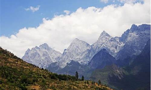 香格里拉旅游攻略自由行三天_香格里拉旅游攻略自由行三天多少钱一天